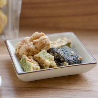 【洪瑞珍】花生/芝麻/海苔酥糖任選x15包(免運)